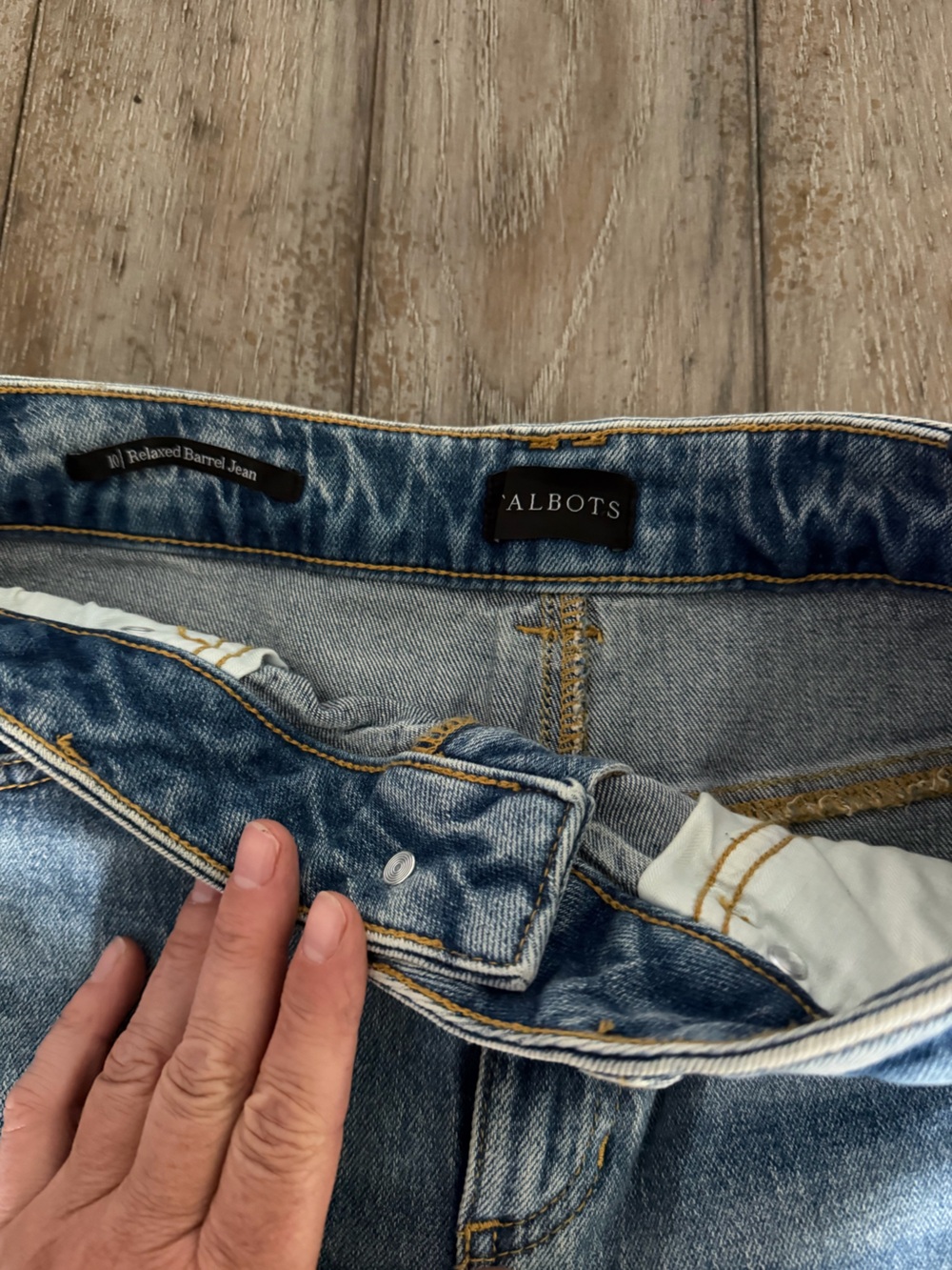 Talbots Relaxed Barrel Jeans - Picture 5 of 12